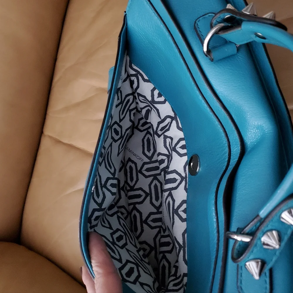 Rebecca Minkoff Teal leather Satchel good used condition crossbody strap